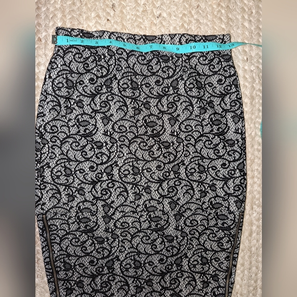 WILFRED SKIRT - Picture 5 of 6